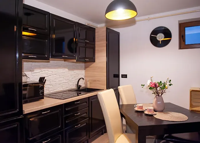 Апартаменти Kai Mountain Luxury *